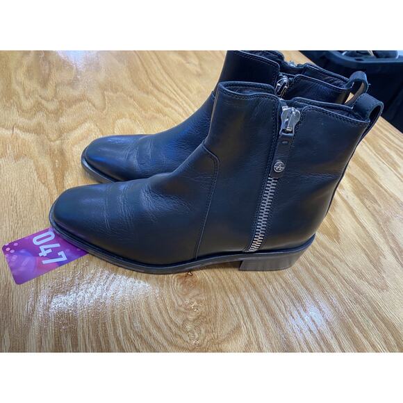 Ankle_Boots_&_Booties